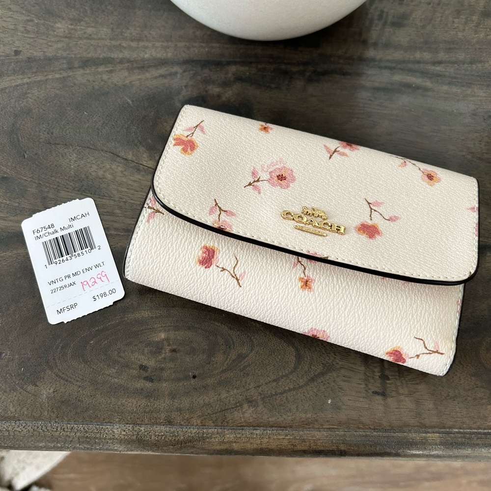 COPY - Coach Floral Wallet